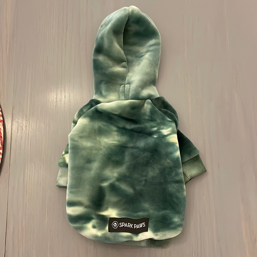 Dog sweatshirt
